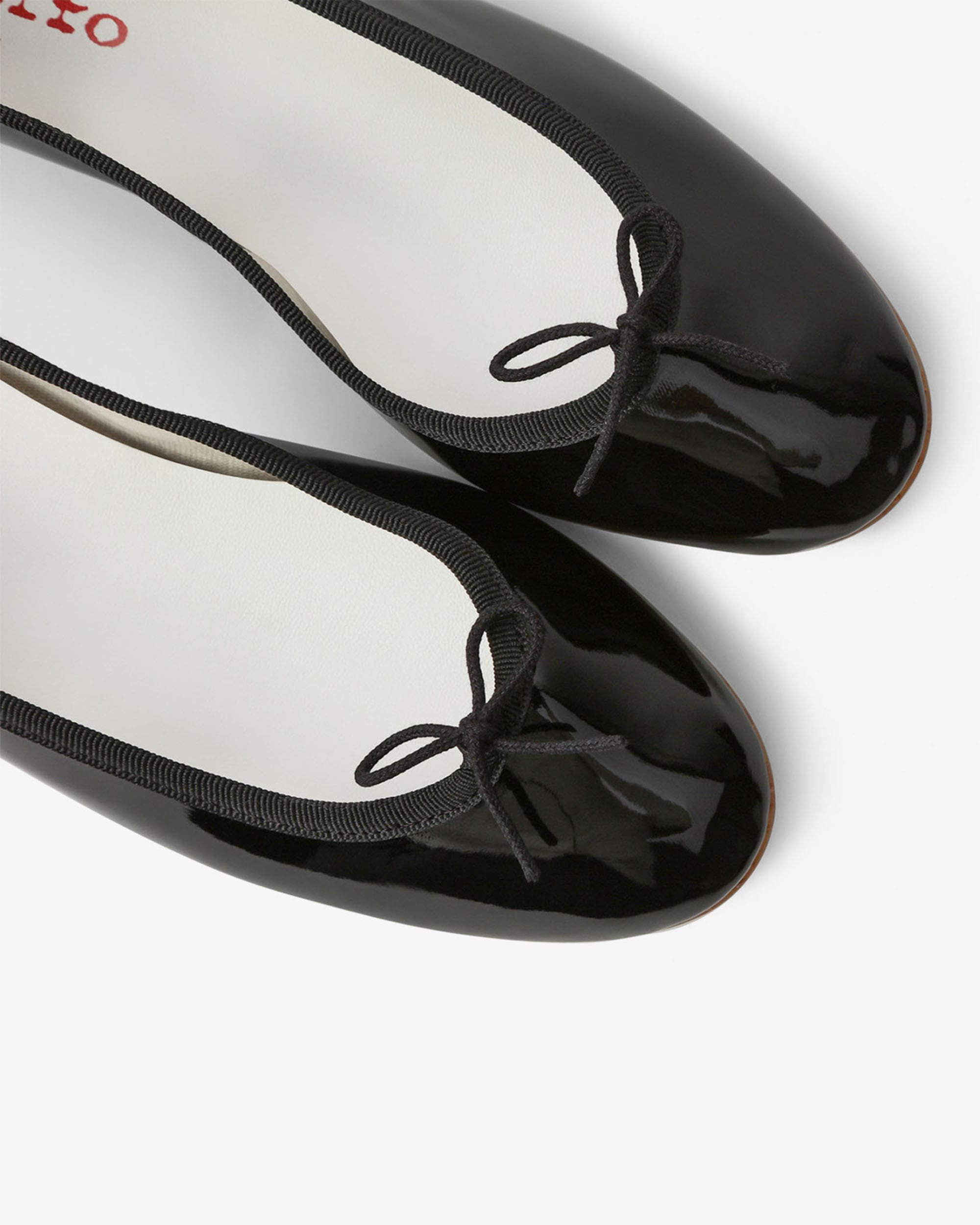 Cendrillon Vegan バレエフラット - ラバーソール【New Size】 - Noir Cendrillon Vegan バレエフラット - ラバーソール【New Size】 - Noir