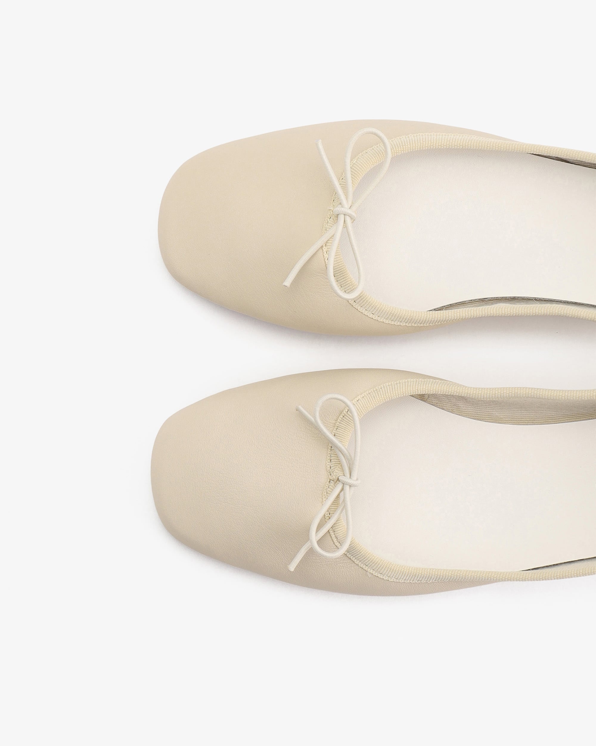Garance バレエフラット - ラバーソール - EUサイズ - スワン Garance バレエフラット - ラバーソール - EUサイズ - スワン