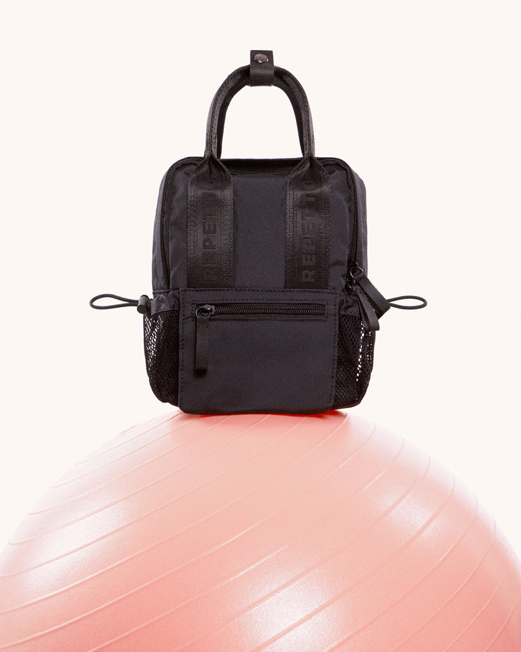 SPORTS BAGS